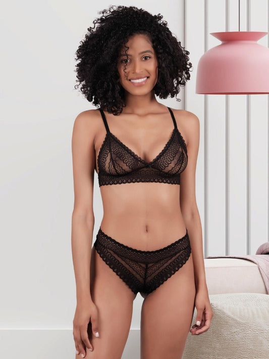 Lace and Mesh Bralette& Panties Set, Wireless , Perfect Gift for Girlfriends, Wedding lingerie, Engagement gift, Bride gift, Bridal lingerie